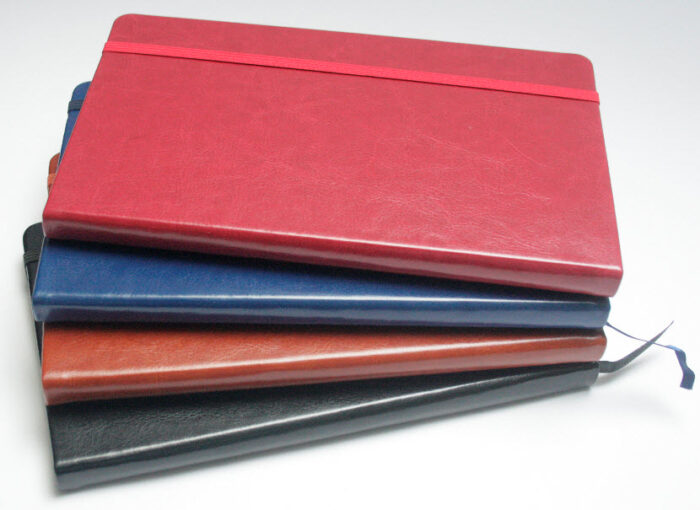 hk5117 – Tarihsiz Lastikli Defter 9×14 cm Promosyon Defter